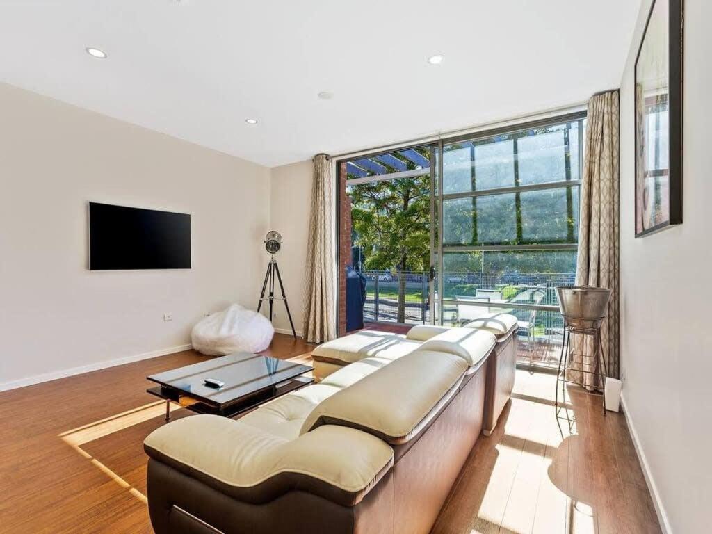 אוקלנד Sleek Modern Pad Next To Spark Arena Free Parking מראה חיצוני תמונה